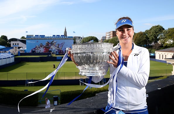 Belinda Bencic with the Aegon International trophy last season (Getty/Ben Hoskins)