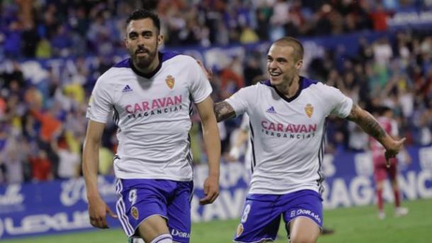 Borja Iglesias celebra uno de los tres goles que anotó en la pasada jornada | Fuente: La Liga