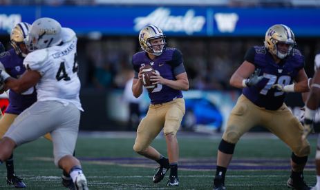 Even thought Washington quarterback Jake Browning has played well so far this season, head coach Chris Petersen is not impressed | Source: Otto Greule, Jr. - Getty Images