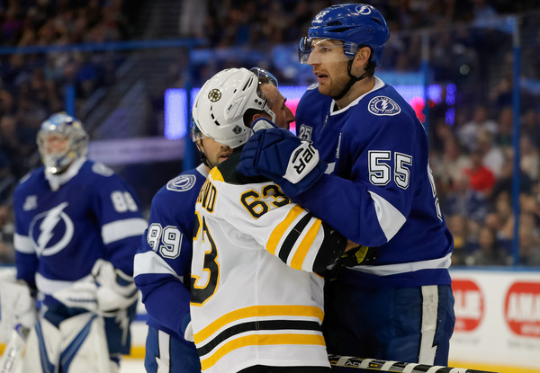 The Boston Bruins really had to look up to the Tampa Bay Lightning. (Photo: Mike Carlson/Getty Images North America)