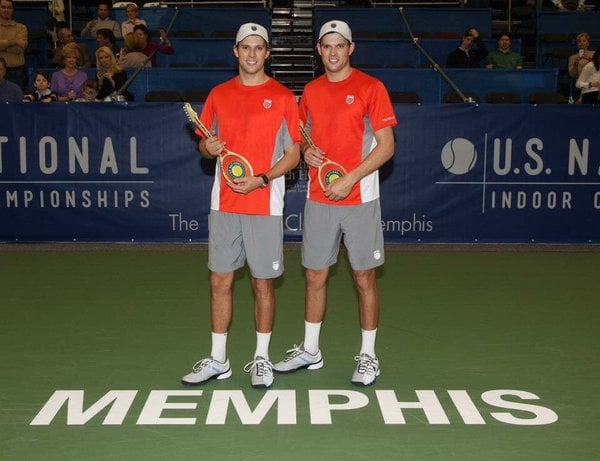 The Bryan Brothers after winning the title in 2013 (Photo: ATP World Tour)