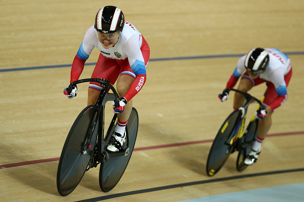 Anastasia Voinova and Daria Shmelova in action during the final of the Women's Team Sprint (Getty/Bryn Lennon)