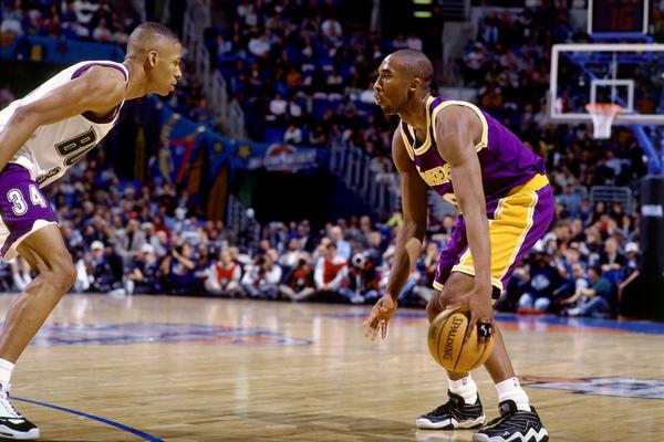 Ray Allen defiende a Kobe Bryant, All-Star 1997 | Imagen: NBA