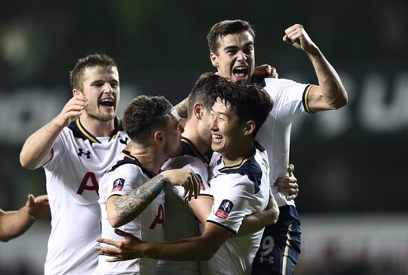 La gioia del Tottenham. | Fonte immagine: Twitter @ericdier