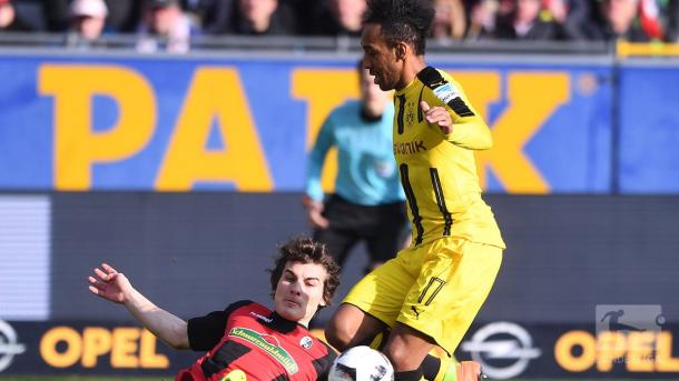 Aubameyang ha trascinato il Dortmund con una doppietta. Foto: Twitter