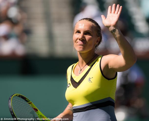 Svetlana Kuznetsova applauds the crowd | Photo: Jimmie48 Tennis Photography