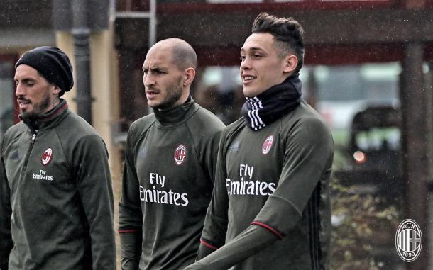 fonte foto: https://twitter.com/acmilan