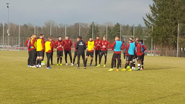 Köllner takes his first session with the first team. | Photo: 1. FC Nürnberg