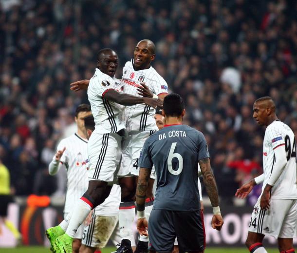Esultano per un gol i turchi. Fonte: https://twitter.com/besiktas