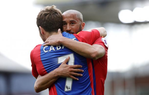Cabaye, autore dell'assist. Fonte: https://twitter.com/cpfc