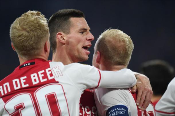 Jugadores del Ajax celebrando un gol| Foto:Twitter