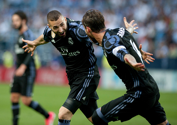Benzema fez o gol que confirmou a conquista (Foto: Sergio Camacho/AFP/Getty Images)