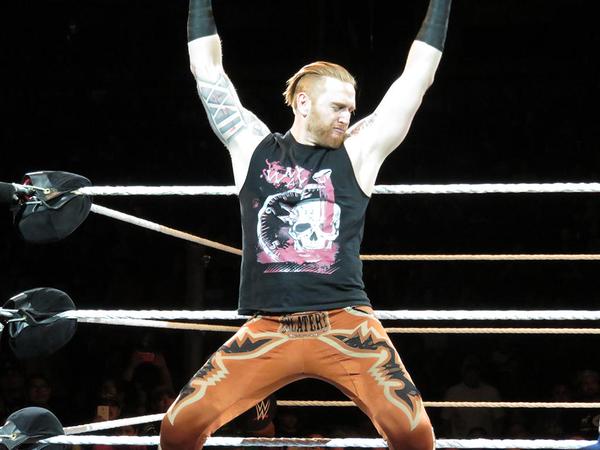 Heath Slater doing his thing. Photo- hero.wikia.com