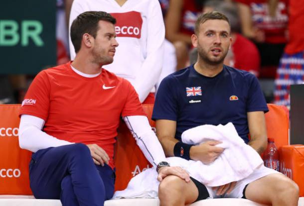 Dan Evans with Great Britain Davis Cup Captain Leon Smith during their quarterfinal tie against France (Getty/Clive Brunskill)