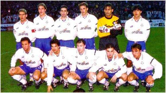 Ramis(arriba, segundo por la izquierda), en su etapa como jugador del Tenerife. Foto: LaLiga