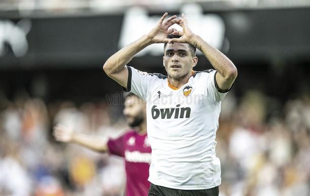 Maxi Gómez tras marcar un gol en Mestalla | Fuente: Valencia CF