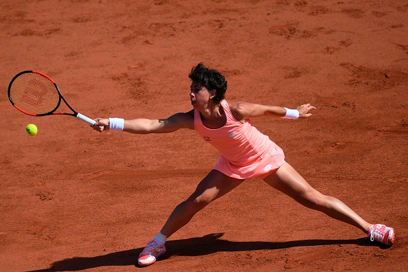 Suarez Navarro lost to Halep on clay for the first time (Photo by Gabriel Bouys / Getty)