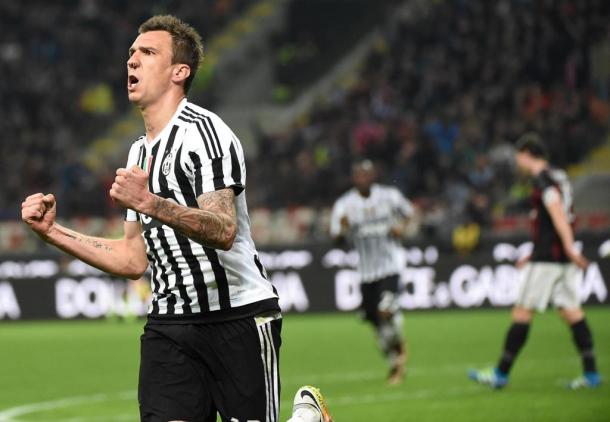 Mario Mandzukic segna ai rossoneri. Fonte: Ansa.