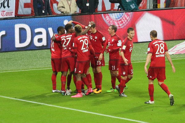 The home side celebrate after taking the lead. | Photo: FC Bayern Munich