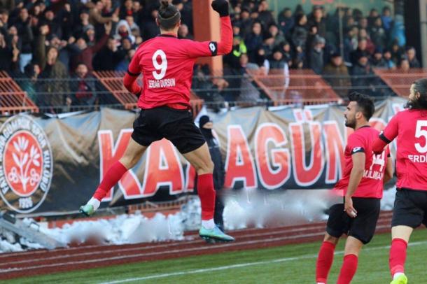 Dursen celebrates scoring for Karagümrük | Photo: Serdar Dursun