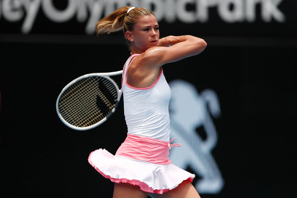 Camila Giorgi ultimately claims the win in straight sets | Photo: Zak Kaczmarek/Getty Images AsiaPac