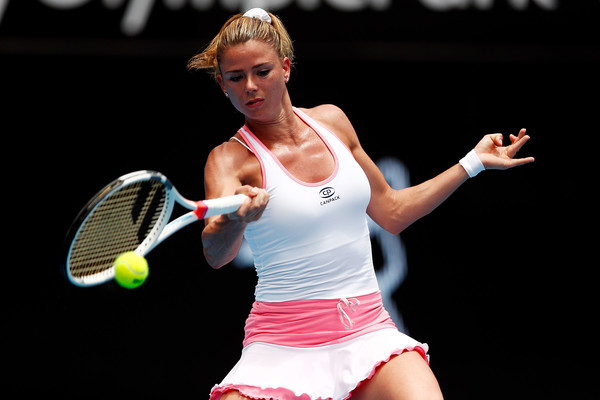 Camila Giorgi's groundstrokes were firing today | Photo: Zak Kaczmarek/Getty Images AsiaPac