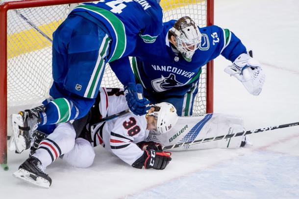 The Chicago Blackhawks looked dismal in losing to the Vancouver Canucks on December 28, 2017. (Photo: Dom Gagne-USA TODAY Sports)