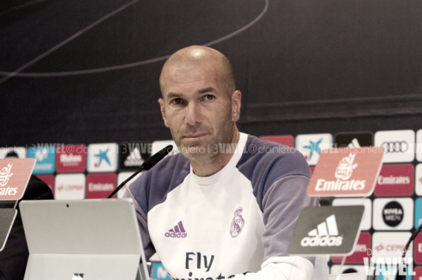 Zidane en rueda de prensa. Foto: Daniel Nieto (VAVEL).