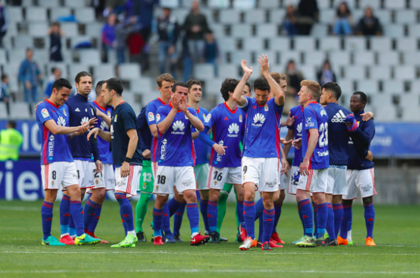 La plantilla celebra un nuevo triunfo | Imagen: Real Oviedo