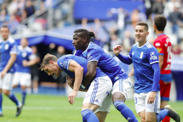 Ibra celebra con Carlos el gol de la victoria | Imagen: Real Oviedo