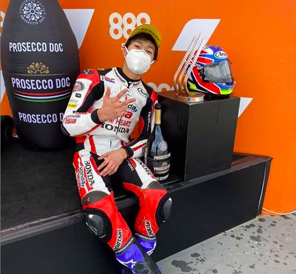 Ai Ogura tercero en GP de Europa / Fuente: Instagram personal