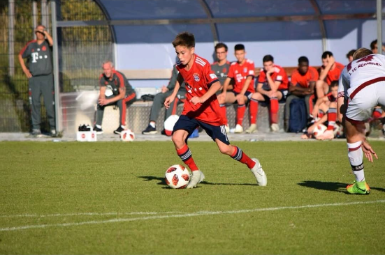 Yildiz en las categorías inferiores del Bayern FC | Instagram: @kenanyildiz_official