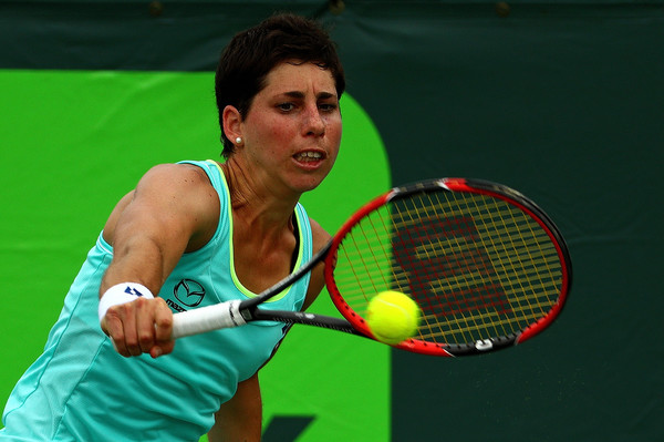 Carla Suarez Navarro in Miami Open action. Photo: Mike Ehrmann/Getty Images