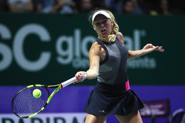 Caroline Wozniacki in action during the match | Photo: Matthew Stockman/Getty Images AsiaPac