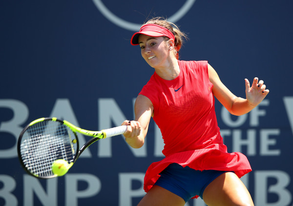 Catherine Bellis in action at the Bank of the West Classic | Photo: Ezra Shaw/Getty Images North America