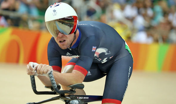 Cavendish has made a great start to the Omnium, as he currently sits in third place / The Express