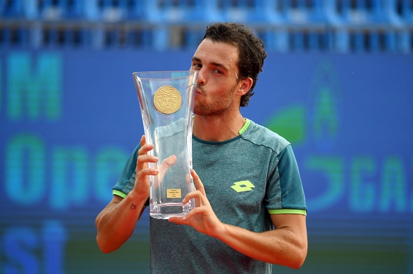 The loser is lucky: Cecchinato venceu o ATP 250 de Budapeste em abril (Foto: ATTILA KISBENEDEK/AFP/Getty Images)