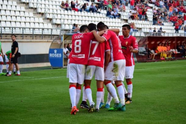 El Real Murcia celebra un gol ante el Marbella | Foto: Real Murcia
