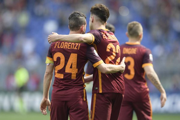 Florenzi y El Shaarawy celebran el primer gol del partido | Foto: AS Roma