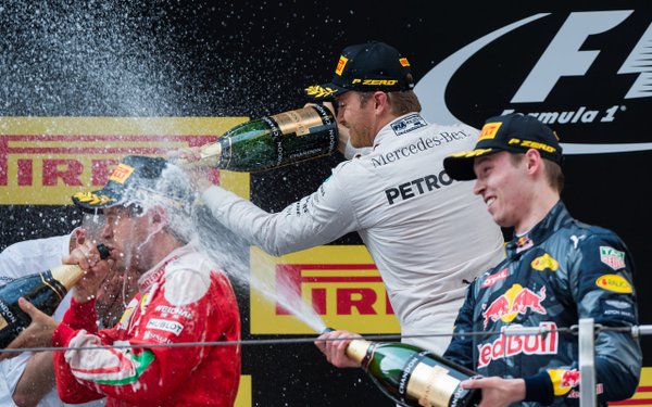 La ceremonia del champán del Gran Premio de China | Fuente: AFP