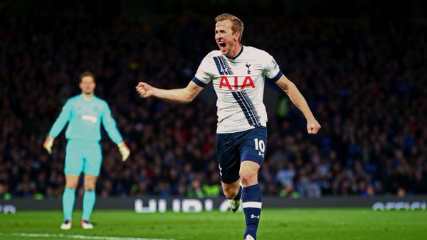 Harry Kane scored his 25th goal of the season to give Spurs the lead versus Chelsea | Photo: Getty Images