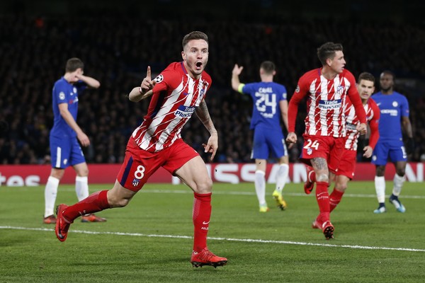 Saúl celebra su gol. Foto: Getty Images