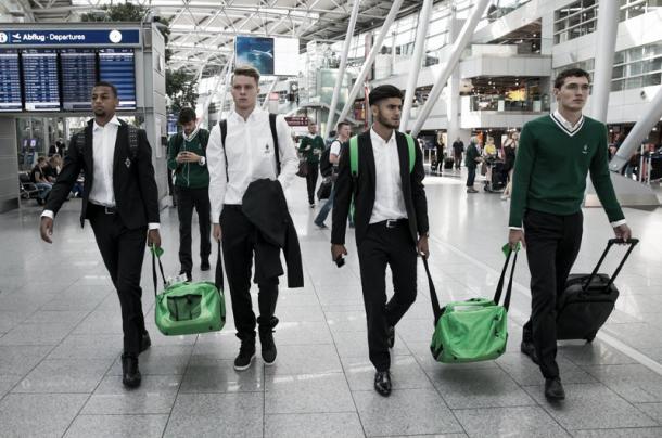 Los jugadores del Gladbach llegando a Manchester foto: Borussia Monchengladbach