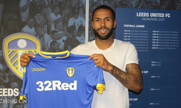 Bartley poses with his new club colours. (Photo: Leeds United FC)