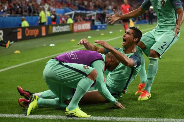 The Portugal players showed great unity during their win versus Wales | Photo: Getty