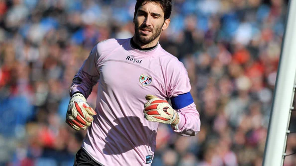 David Cobeño: de proteger la portería a proteger la identidad del Rayo ...