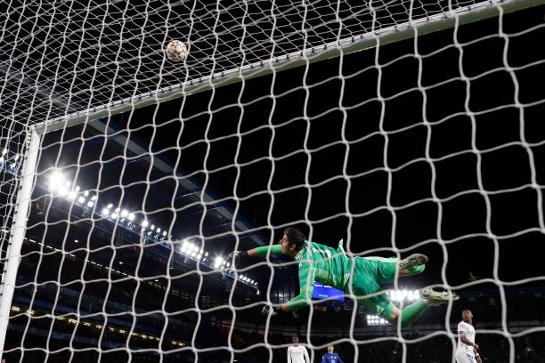Paradón de Courtois contra el Chelsea I Foto: Getty Images
