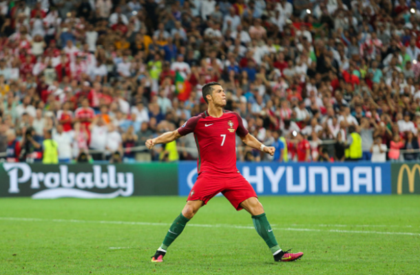 Cristiano celebra su penalti ante Polonia | Fotografía: NurPhoto | Getty Images