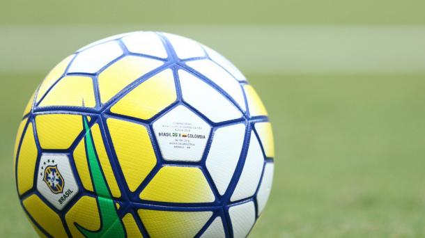 Balón del partido de esta noche | Foto: @CBF_Futebol
