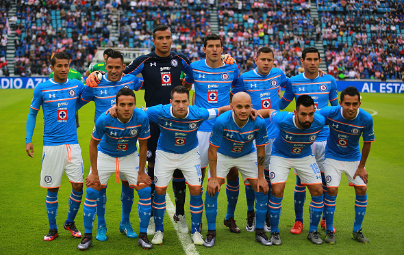 Cruz Azul team photo before their match against Chivas / Hector Vivas - LatinContent/Getty Images